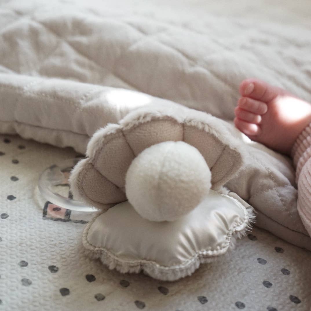 Oyster Plush Rattle