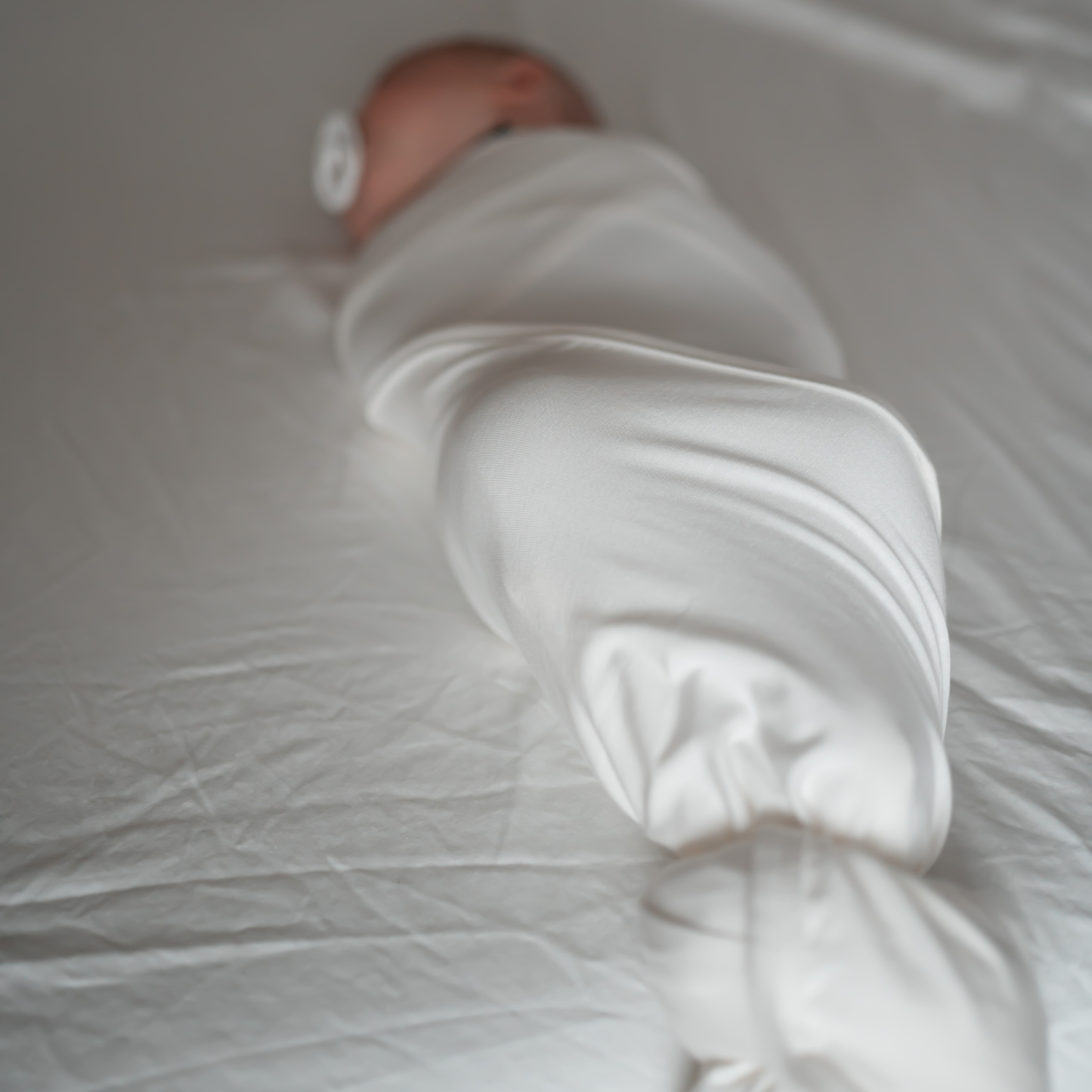 Bamboo Stretch Swaddle | Caramel