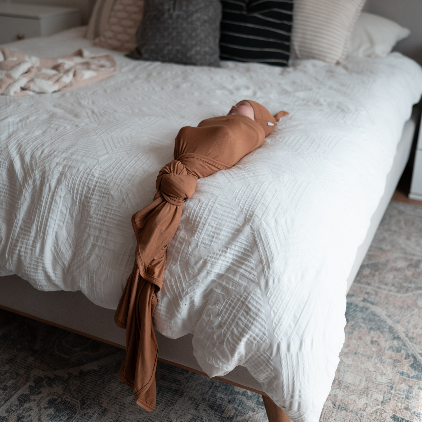 Bamboo Stretch Swaddle | Caramel
