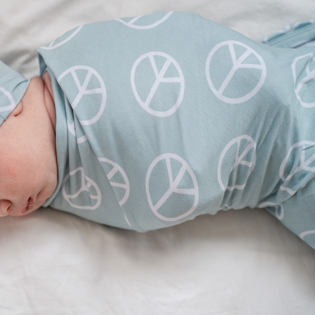 Bamboo Stretch Swaddle | Arctic Blue
