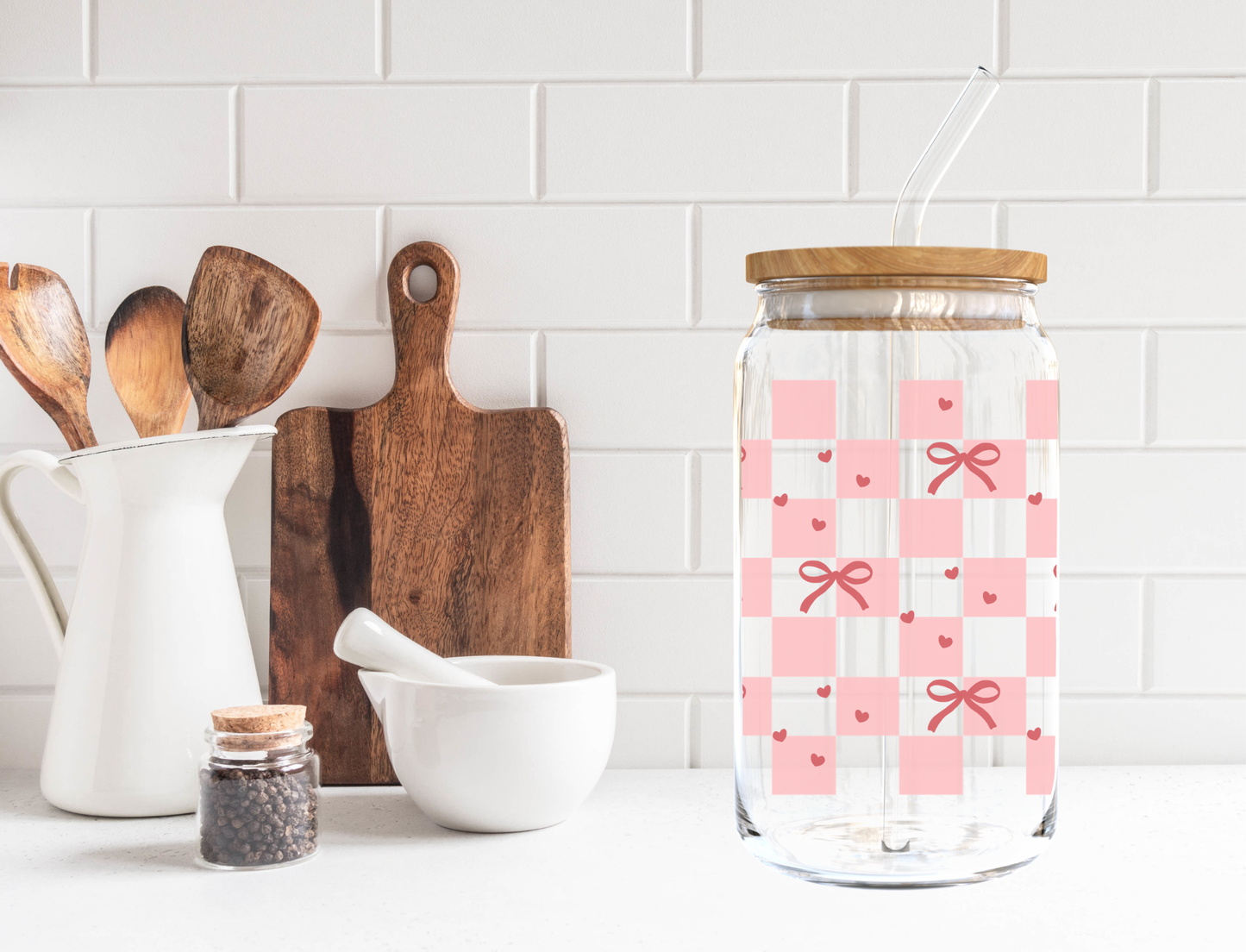 Checkered Bows Glass Cup w/ Lid and Straw