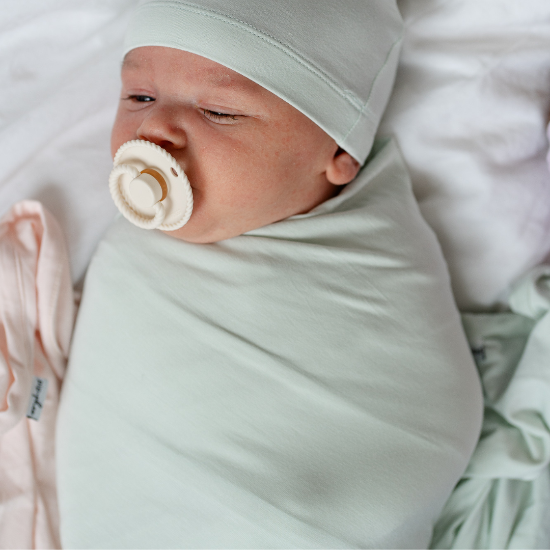 Bamboo Stretch Swaddle | Caramel