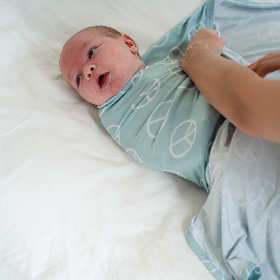 Bamboo Stretch Swaddle | Cloud White