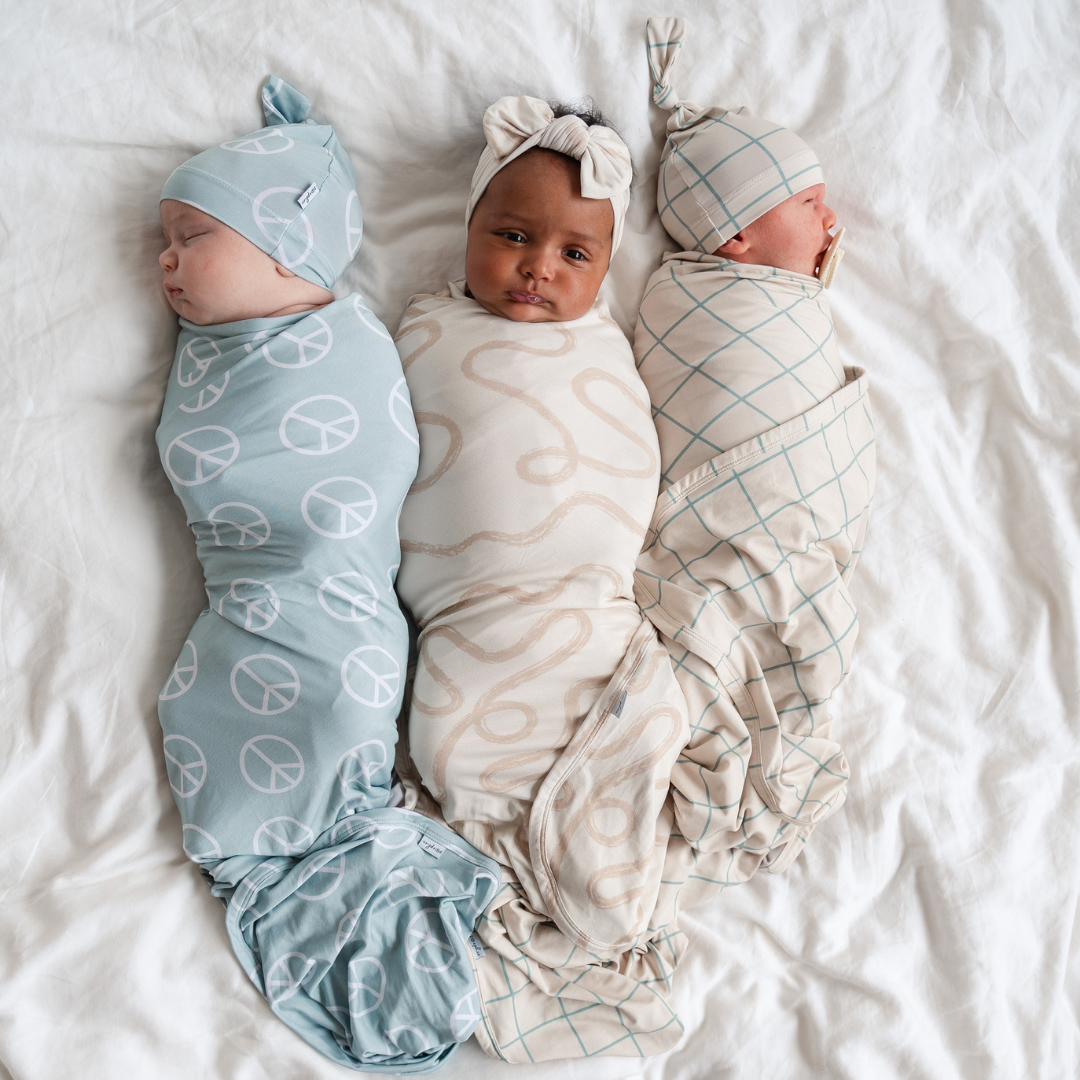 Bamboo Stretch Swaddle | Caramel
