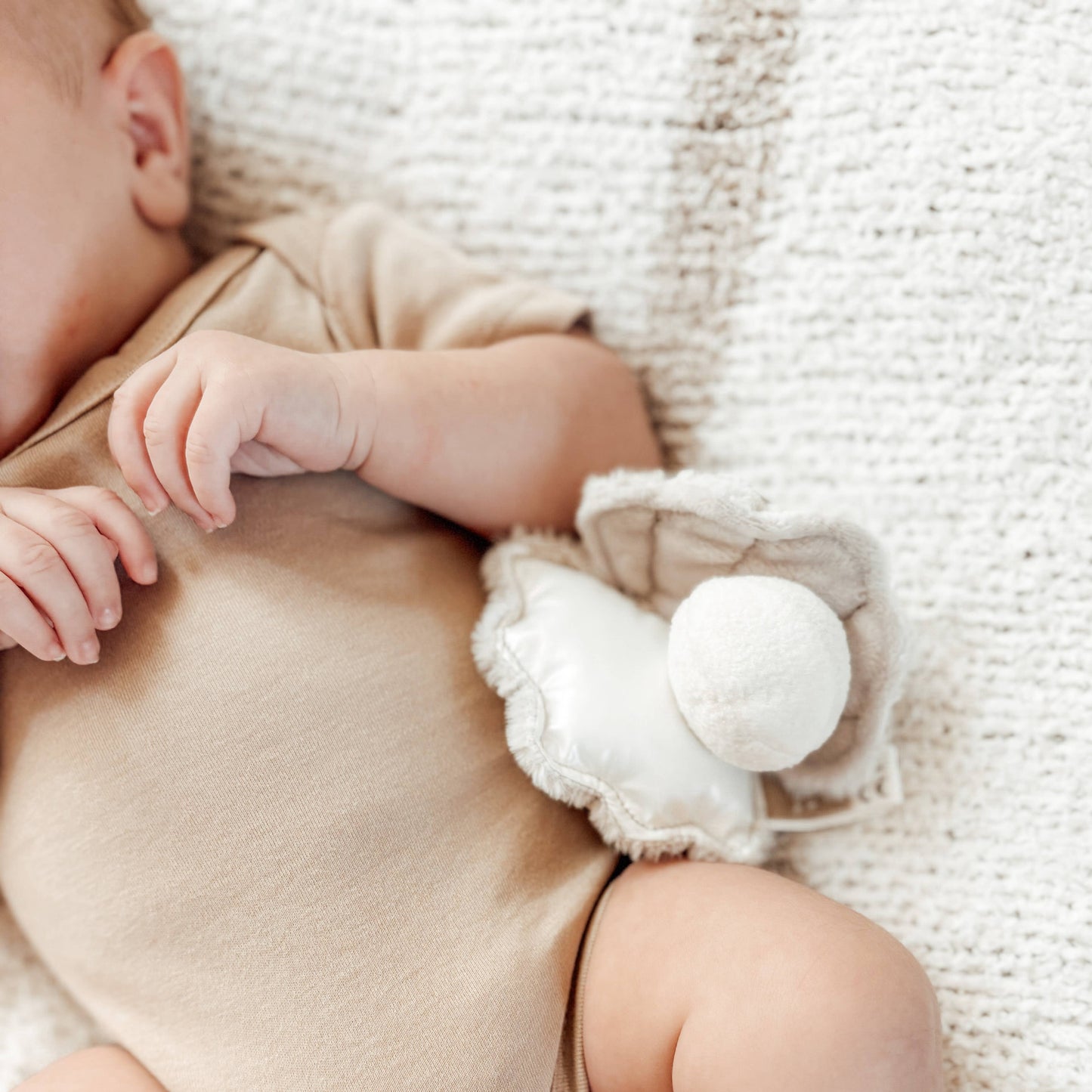 Oyster Plush Rattle